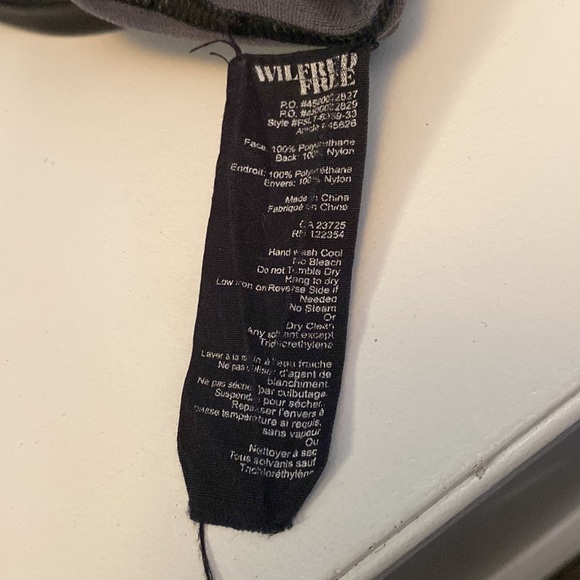 ❗️SOLD❗️Wilfred Free Adrienne Faux Leather Skinny Pants Size 4 - Picture 5 of 5